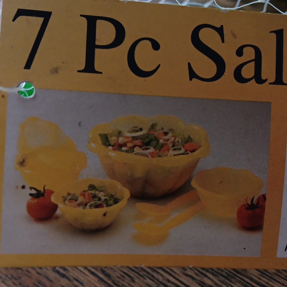 Salad bowl set